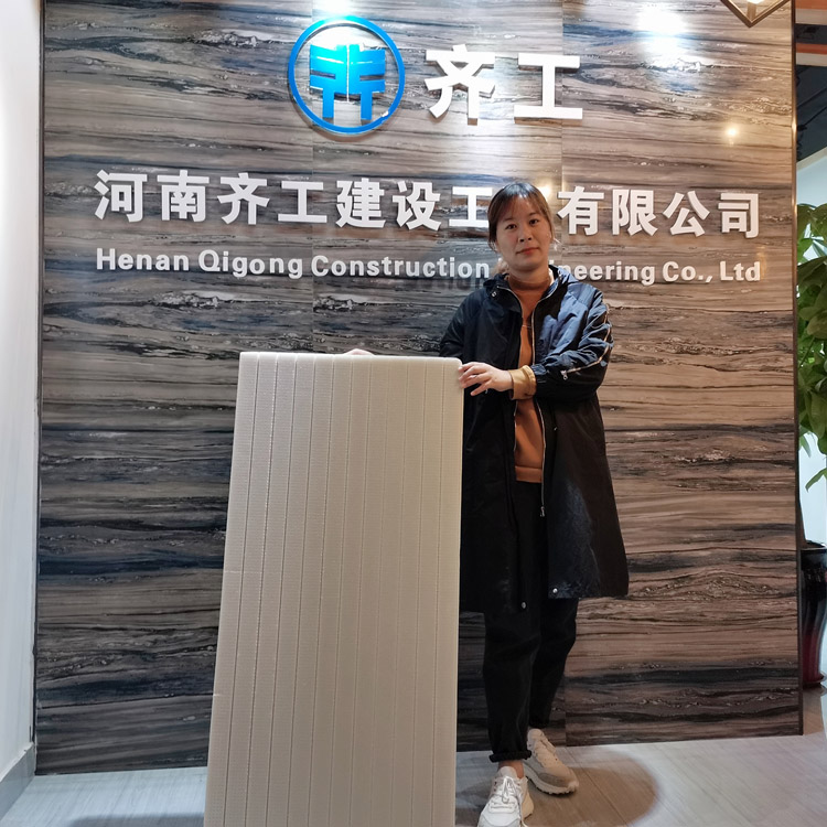 建筑外墙保温材料的热分解与燃烧性分析 建筑外墙保温材料的热分解与燃烧性分析